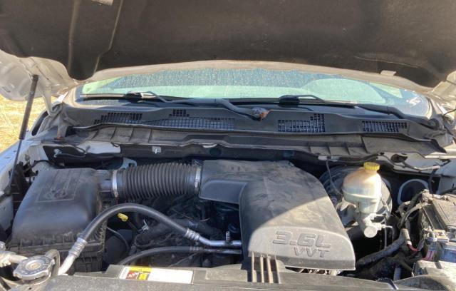 2016 RAM 1500 ST 1C6RR6KG5GS312606
