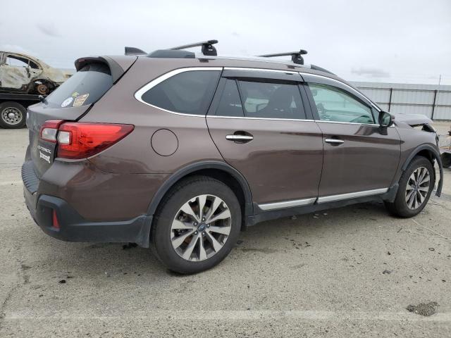 4S4BSATC6K3279174 Subaru Outback Touring