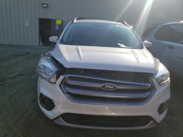 2017 FORD ESCAPE SE 1FMCU9GD1HUD88970