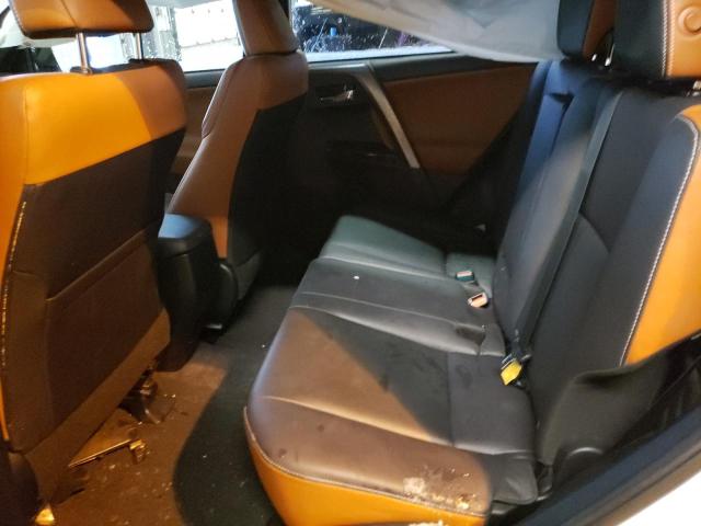 2016 TOYOTA RAV4 SE - JTMJFREV9GJ074517