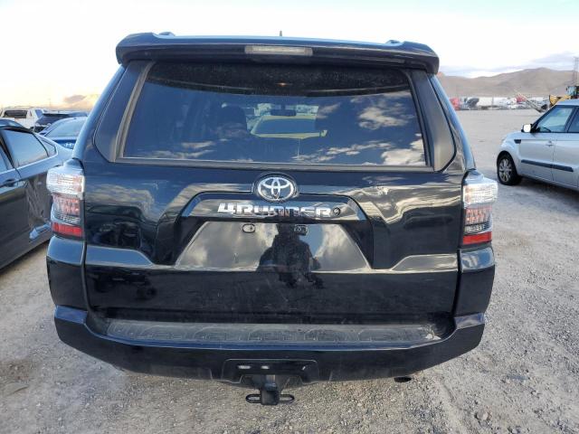 2019 TOYOTA 4RUNNER SR JTEBU5JR0K5628987