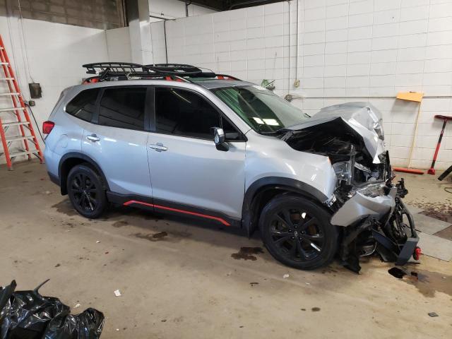 JF2SKAJC5KH554254 Subaru Forester Sport