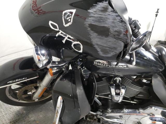 2019 HARLEY-DAVIDSON FLHTCU - 1HD1FCC10KB648596