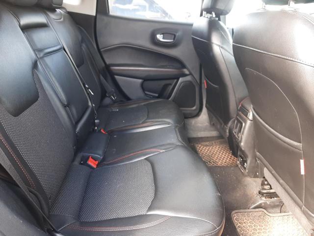 3C4NJDDB1JT451609 Jeep Compass Trailhawk