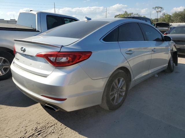 2017 HYUNDAI SONATA SE 5NPE24AF1HH471230