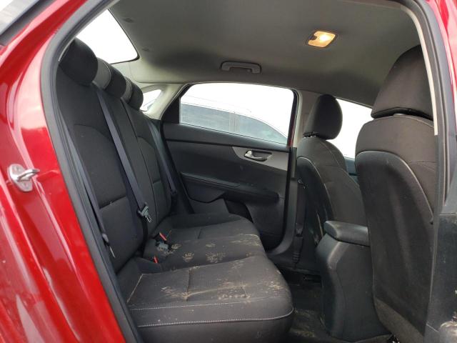3KPF24AD7KE138545 KIA FORTE FE