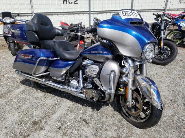 2017 HARLEY-DAVIDSON FLHTK ULTR - 1HD1KED3XHB619896