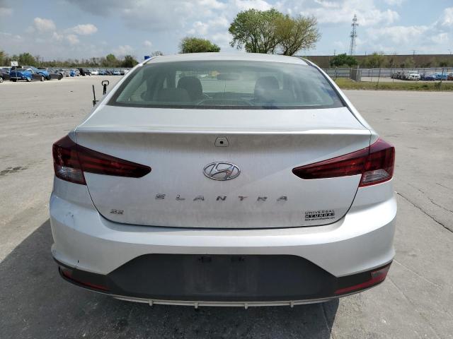 2019 HYUNDAI ELANTRA SE 5NPD74LF6KH407122