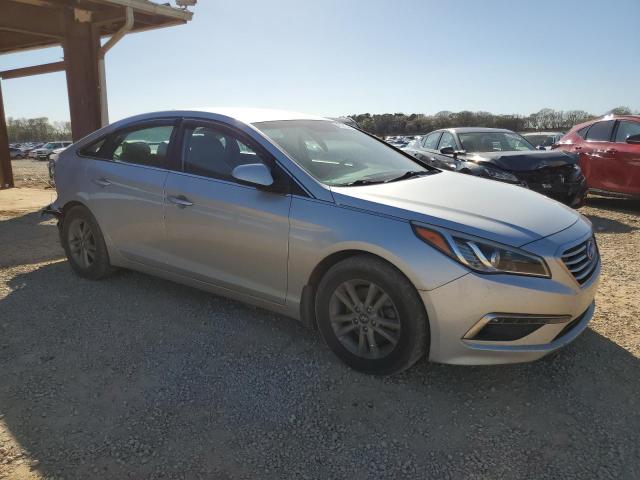 2015 HYUNDAI SONATA SE 5NPE24AF8FH171049