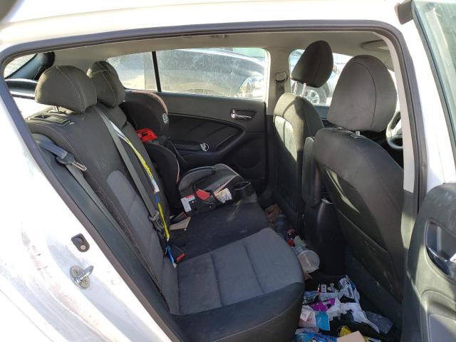 KNAFK5A82G5648925 KIA FORTE LX