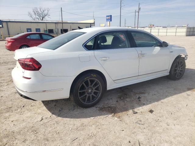 2017 VOLKSWAGEN PASSAT R-L 1VWDT7A37HC049066