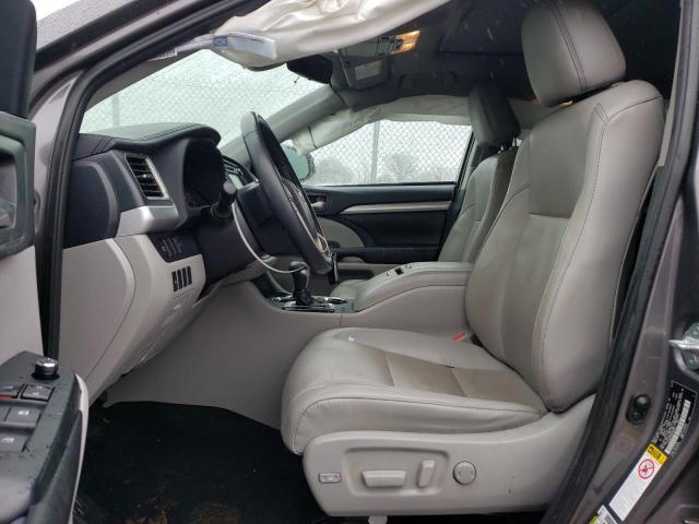 2019 TOYOTA HIGHLANDER 5TDJGRFH4KS068173