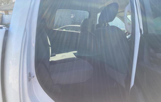 2016 RAM 1500 ST 1C6RR6KG5GS312606
