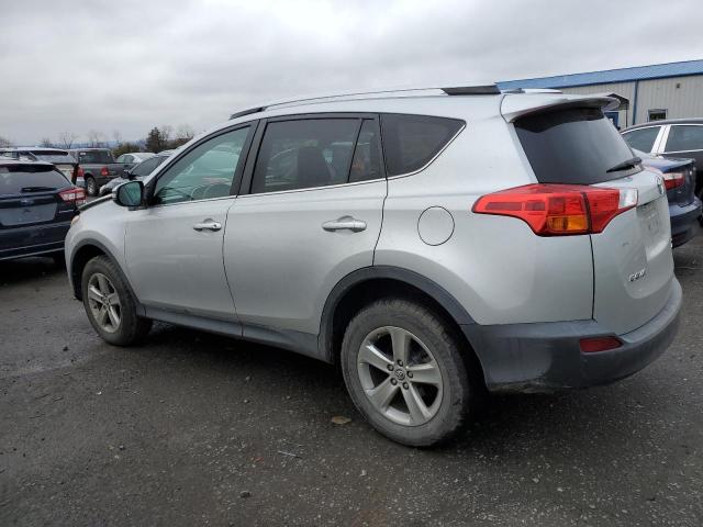 2015 TOYOTA RAV4 XLE 2T3RFREV4FW357491