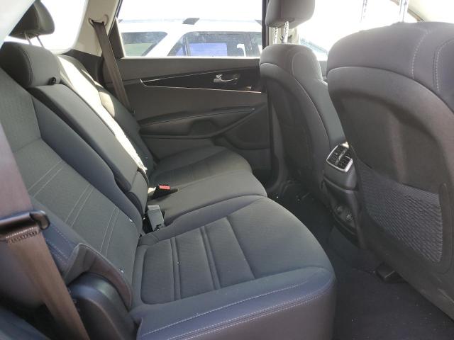 2019 KIA SORENTO LX 5XYPGDA58KG606798