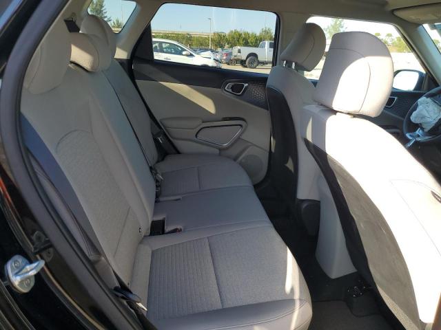 2020 KIA SOUL LX KNDJ23AUXL7119624