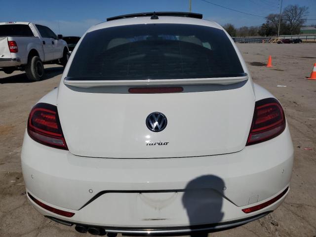 2018 VOLKSWAGEN BEETLE SE - 3VWJD7AT4JM726109