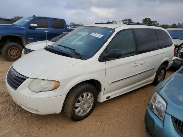 2005 Chrysler Town & Country Touring