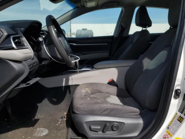 2018 TOYOTA CAMRY L 4T1B11HK1JU073448