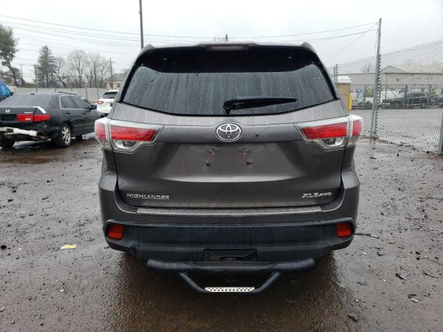 VIN 5TDJKRFHXES040655 2014 Toyota Highlander, Xle no.6