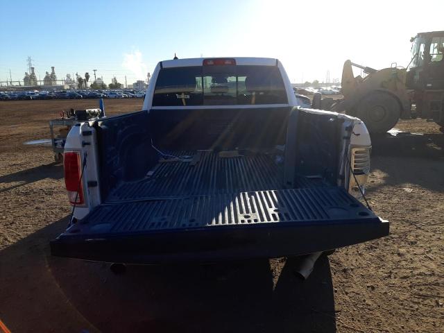 2017 RAM 1500 LARAM 1C6RR6JT9HS582681