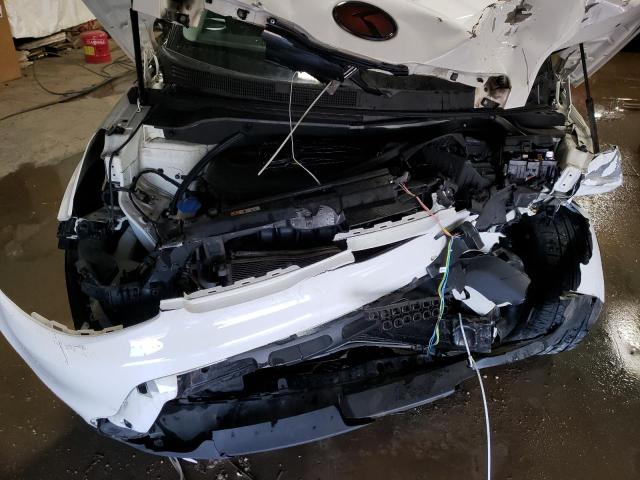 2015 KIA SOUL + - KNDJP3A50F7171004