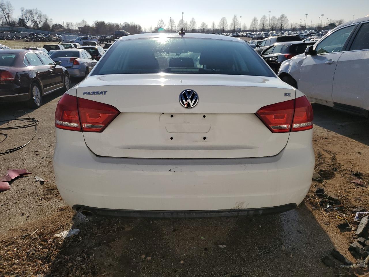 1VWBP7A32DC030754 2013 Volkswagen Passat Se