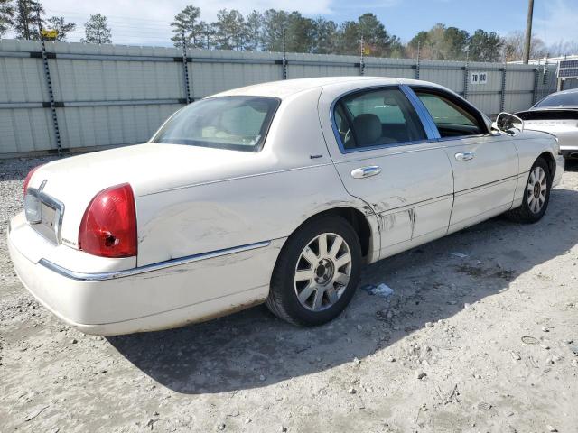 1LNHM83V27Y611880 Lincoln TOWNCAR
