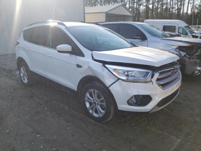 2017 FORD ESCAPE SE 1FMCU9GD1HUD88970