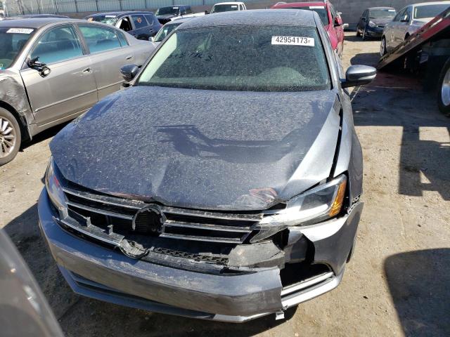 2017 VOLKSWAGEN JETTA SE 3VWDB7AJ4HM382809