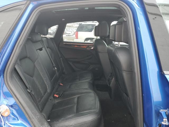 2017 PORSCHE MACAN WP1AB2A53HLB10165