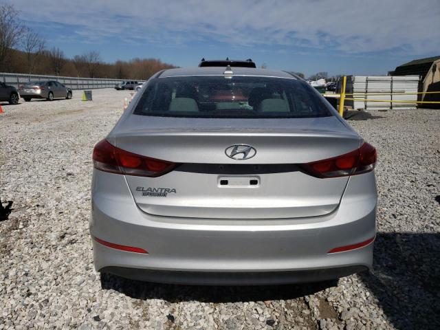 2018 HYUNDAI ELANTRA SE KMHD84LF6JU502891