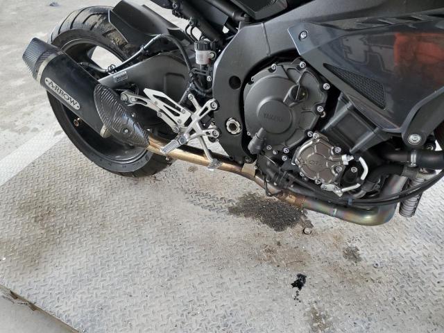 2017 YAMAHA FZ10 JYARN48E9HA000693