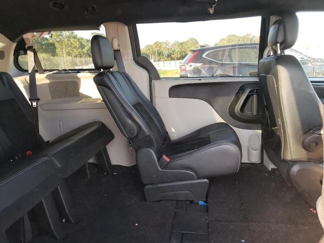 2017 DODGE GRAND CARA 2C4RDGCG3HR649354