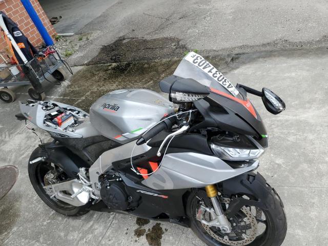 2022 APRILIA RSV4 1100 - ZD4KYUA06NS000530