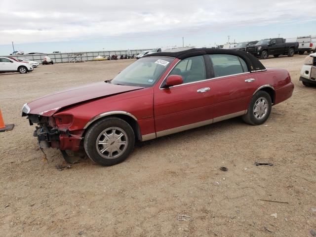 1999 Lincoln Town Car Signature