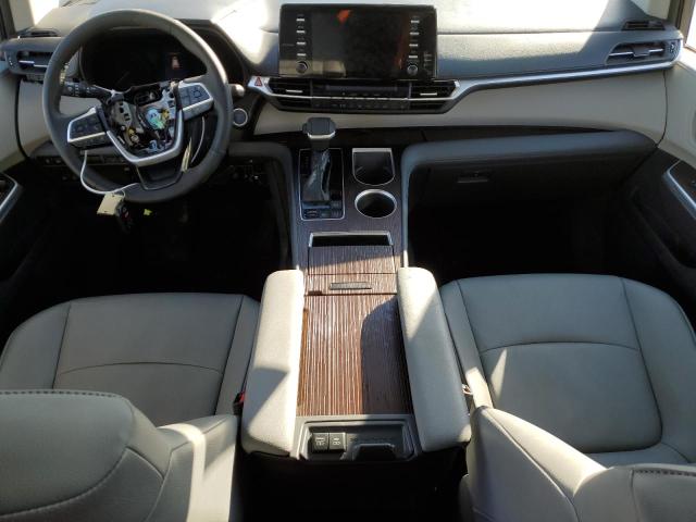 2021 TOYOTA SIENNA XLE 5TDYRKEC2MS072778