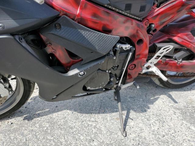 2011 SUZUKI GSX750 - JS1GR7MA9B2102933