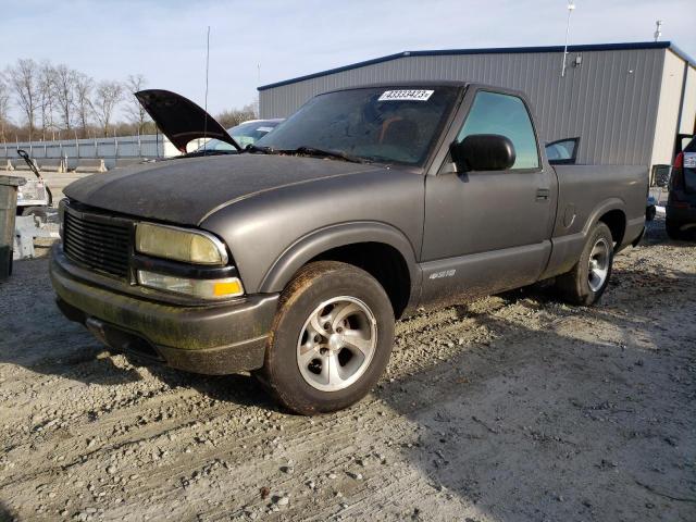 2000 Chevrolet S-10 