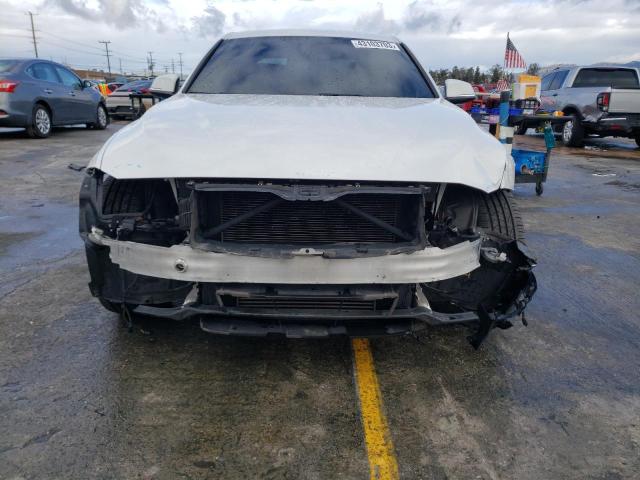 WBA8E1G35HNU17359 BMW 320 I