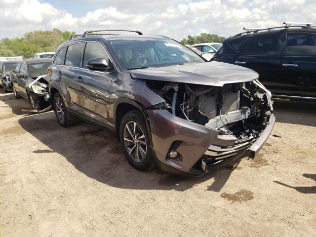 VIN 5TDKZRFH4JS548226 2018 TOYOTA HIGHLANDER no.4