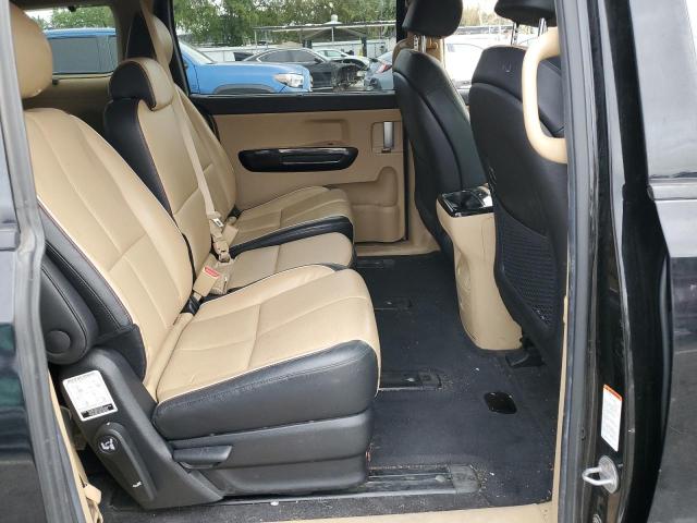 KNDMC5C10J6381356 KIA SEDONA EX