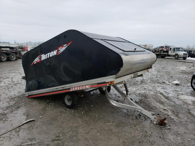 Salvage cars for sale from Copart Appleton, WI: 2014 Triton Trailer
