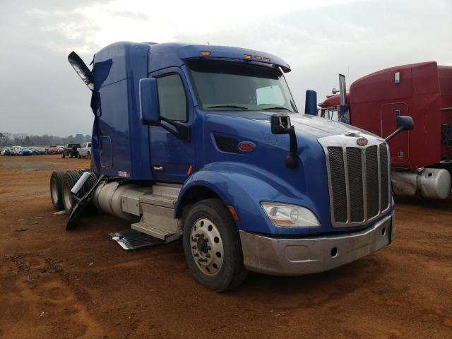 Salvage cars for sale from Copart Longview, TX: 2018 Peterbilt 579