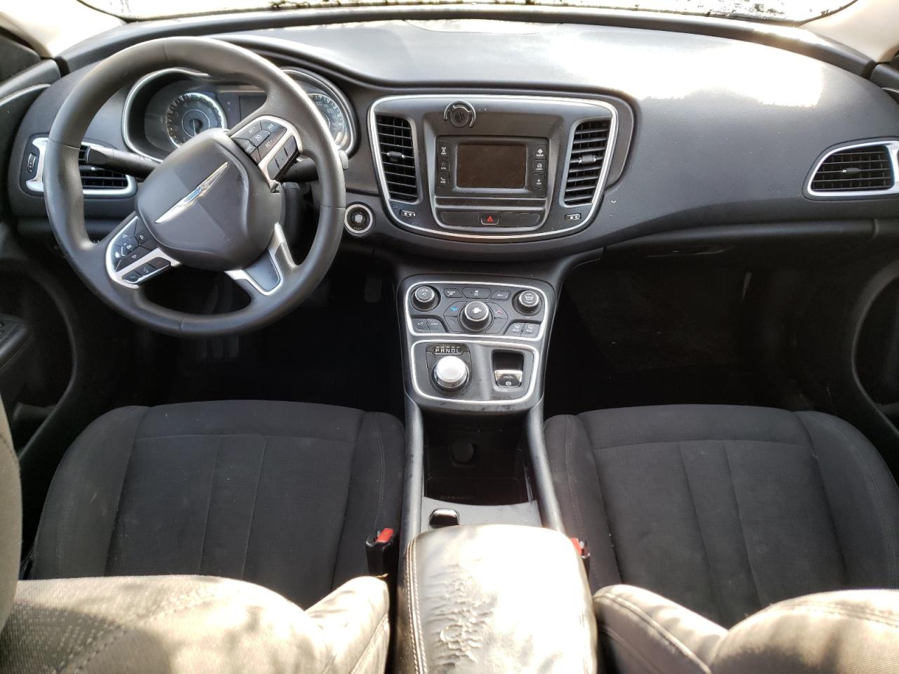 1C3CCCAB0FN710070 2015 Chrysler 200 Limited