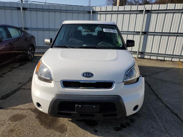 KNDJT2A11B7347572 KIA Soul