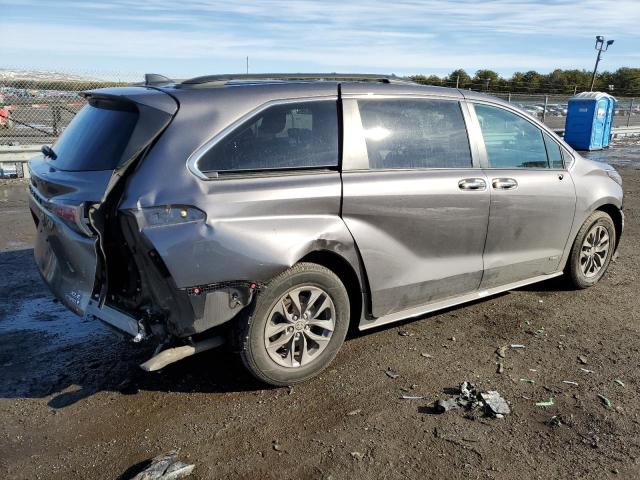 2021 TOYOTA SIENNA XLE 5TDYRKEC2MS072778
