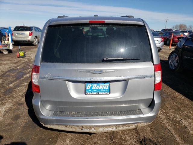 2016 CHRYSLER TOWN & COU 2C4RC1CG6GR189119