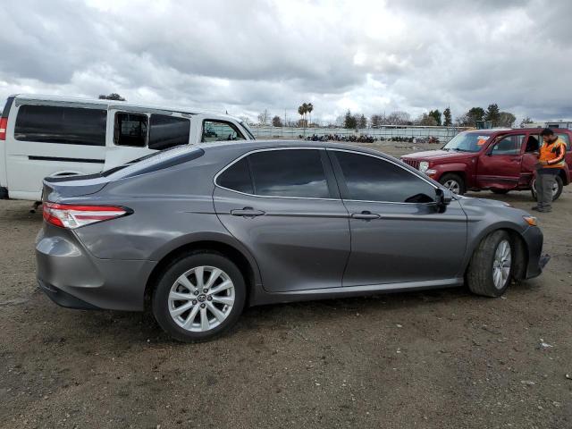 2018 TOYOTA CAMRY L 4T1B11HK1JU075667