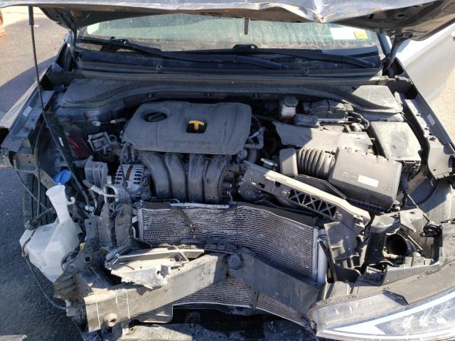 2019 HYUNDAI ELANTRA SE KMHD74LF0KU831865